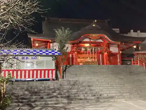 花園神社の本殿・本堂