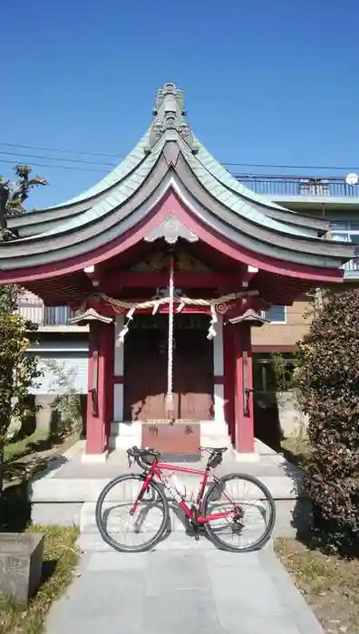 須賀稲荷神社の本殿