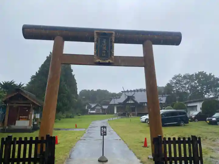 谷地頭神社の鳥居