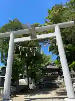 御坂神社の{uncategorized: "未分類", other: "その他", undefined: "問題あり", building: "その他建物", grave: "お墓", sacred_gate: "鳥居", guardian: "狛犬", statue: "像", buddha: "仏像", history: "歴史", nature: "自然", garden: "庭園", animal: "動物", pagoda: "塔", temizu: "手水舎", mountain_gate: "山門・神門", sanctuary: "本殿・本堂", subordinate: "末社・摂社", art: "芸術", scenery: "景色", jizo: "地蔵", ema: "絵馬", goshuin: "御朱印", omikuji: "おみくじ", items: "授与品その他", amulet: "お守り", goshuincho: "御朱印帳", eats: "食事", festival: "お祭り", votive_dance: "神楽", shichigosan: "七五三参", wedding: "結婚式", experience: "体験その他", initially: "初詣", around: "周辺", anti_infection: "感染症対策"}
