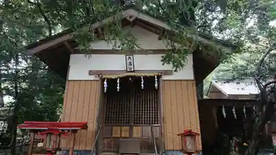 川尻八幡宮の末社・摂社