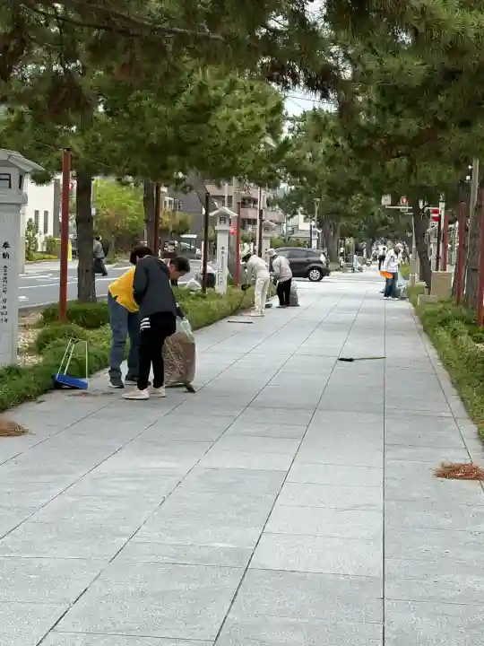 廣田神社の{uncategorized: "未分類", other: "その他", undefined: "問題あり", building: "その他建物", grave: "お墓", sacred_gate: "鳥居", guardian: "狛犬", statue: "像", buddha: "仏像", history: "歴史", nature: "自然", garden: "庭園", animal: "動物", pagoda: "塔", temizu: "手水舎", mountain_gate: "山門・神門", sanctuary: "本殿・本堂", subordinate: "末社・摂社", art: "芸術", scenery: "景色", jizo: "地蔵", ema: "絵馬", goshuin: "御朱印", omikuji: "おみくじ", items: "授与品その他", amulet: "お守り", goshuincho: "御朱印帳", eats: "食事", festival: "お祭り", votive_dance: "神楽", shichigosan: "七五三参", wedding: "結婚式", experience: "体験その他", initially: "初詣", around: "周辺", anti_infection: "感染症対策"}