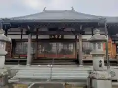 来昌寺の本殿