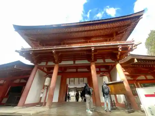 春日大社の{uncategorized: "未分類", other: "その他", undefined: "問題あり", building: "その他建物", grave: "お墓", sacred_gate: "鳥居", guardian: "狛犬", statue: "像", buddha: "仏像", history: "歴史", nature: "自然", garden: "庭園", animal: "動物", pagoda: "塔", temizu: "手水舎", mountain_gate: "山門・神門", sanctuary: "本殿・本堂", subordinate: "末社・摂社", art: "芸術", scenery: "景色", jizo: "地蔵", ema: "絵馬", goshuin: "御朱印", omikuji: "おみくじ", items: "授与品その他", amulet: "お守り", goshuincho: "御朱印帳", eats: "食事", festival: "お祭り", votive_dance: "神楽", shichigosan: "七五三参", wedding: "結婚式", experience: "体験その他", initially: "初詣", around: "周辺", anti_infection: "感染症対策"}