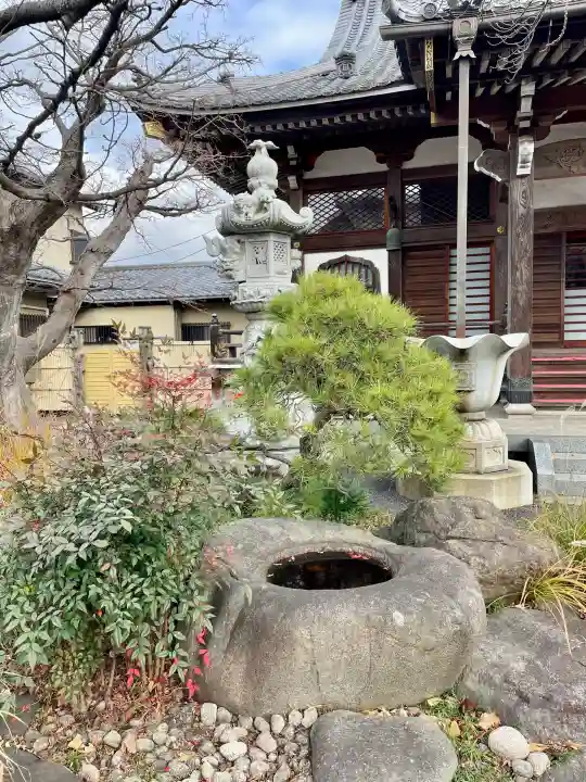廣龍寺の{uncategorized: "未分類", other: "その他", undefined: "問題あり", building: "その他建物", grave: "お墓", sacred_gate: "鳥居", guardian: "狛犬", statue: "像", buddha: "仏像", history: "歴史", nature: "自然", garden: "庭園", animal: "動物", pagoda: "塔", temizu: "手水舎", mountain_gate: "山門・神門", sanctuary: "本殿・本堂", subordinate: "末社・摂社", art: "芸術", scenery: "景色", jizo: "地蔵", ema: "絵馬", goshuin: "御朱印", omikuji: "おみくじ", items: "授与品その他", amulet: "お守り", goshuincho: "御朱印帳", eats: "食事", festival: "お祭り", votive_dance: "神楽", shichigosan: "七五三参", wedding: "結婚式", experience: "体験その他", initially: "初詣", around: "周辺", anti_infection: "感染症対策"}