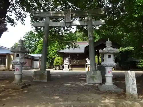 八幡神社の鳥居