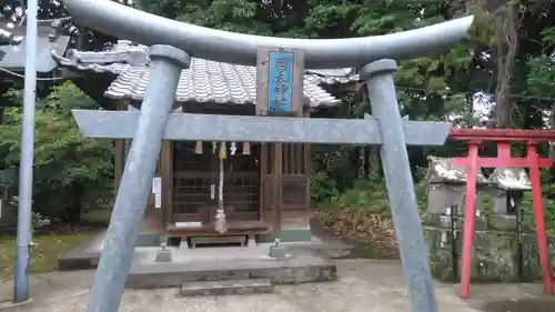 回天神社の鳥居