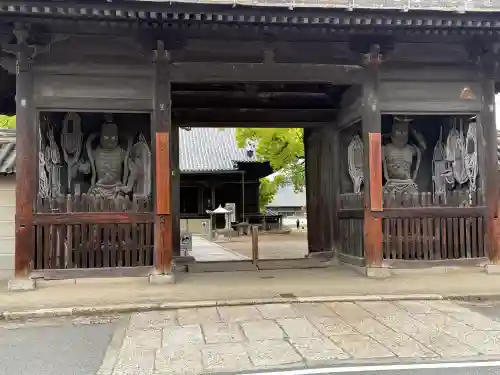 斑鳩寺の{uncategorized: "未分類", other: "その他", undefined: "問題あり", building: "その他建物", grave: "お墓", sacred_gate: "鳥居", guardian: "狛犬", statue: "像", buddha: "仏像", history: "歴史", nature: "自然", garden: "庭園", animal: "動物", pagoda: "塔", temizu: "手水舎", mountain_gate: "山門・神門", sanctuary: "本殿・本堂", subordinate: "末社・摂社", art: "芸術", scenery: "景色", jizo: "地蔵", ema: "絵馬", goshuin: "御朱印", omikuji: "おみくじ", items: "授与品その他", amulet: "お守り", goshuincho: "御朱印帳", eats: "食事", festival: "お祭り", votive_dance: "神楽", shichigosan: "七五三参", wedding: "結婚式", experience: "体験その他", initially: "初詣", around: "周辺", anti_infection: "感染症対策"}