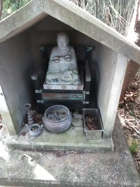 鶴の岩屋(法海寺)の地蔵