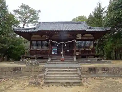 青江神社の本殿