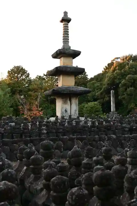 石塔寺(滋賀県)