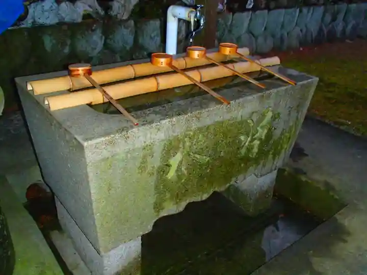 加茂神社の手水舎