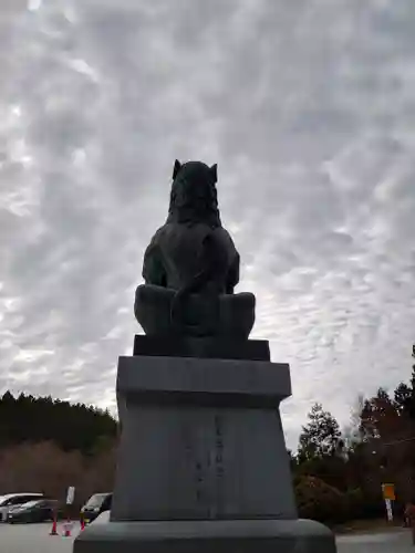 秋葉山本宮 秋葉神社 上社の狛犬