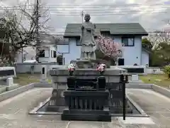 證菩提寺の像