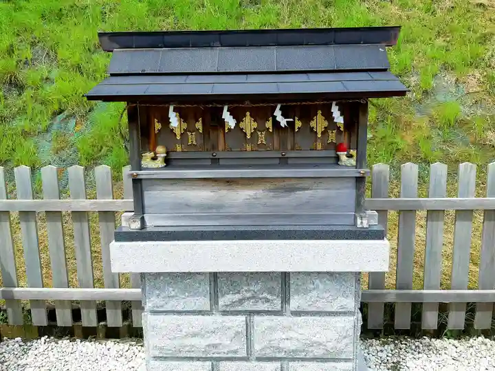 谷崎天神社の末社・摂社