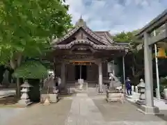 小動神社の本殿