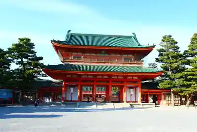 平安神宮の山門・神門