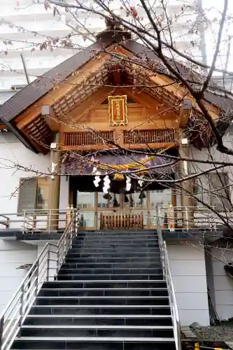 札幌祖霊神社の本殿・本堂