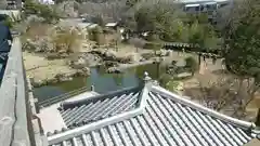 呉服神社の庭園