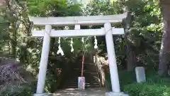 道野辺八幡宮の鳥居