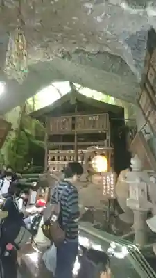 銭洗弁財天宇賀福神社の本殿・本堂