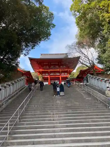 近江神宮の山門