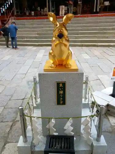 日光二荒山神社の{uncategorized: "未分類", other: "その他", undefined: "問題あり", building: "その他建物", grave: "お墓", sacred_gate: "鳥居", guardian: "狛犬", statue: "像", buddha: "仏像", history: "歴史", nature: "自然", garden: "庭園", animal: "動物", pagoda: "塔", temizu: "手水舎", mountain_gate: "山門・神門", sanctuary: "本殿・本堂", subordinate: "末社・摂社", art: "芸術", scenery: "景色", jizo: "地蔵", ema: "絵馬", goshuin: "御朱印", omikuji: "おみくじ", items: "授与品その他", amulet: "お守り", goshuincho: "御朱印帳", eats: "食事", festival: "お祭り", votive_dance: "神楽", shichigosan: "七五三参", wedding: "結婚式", experience: "体験その他", initially: "初詣", around: "周辺", anti_infection: "感染症対策"}