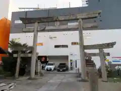 三輪神社の鳥居