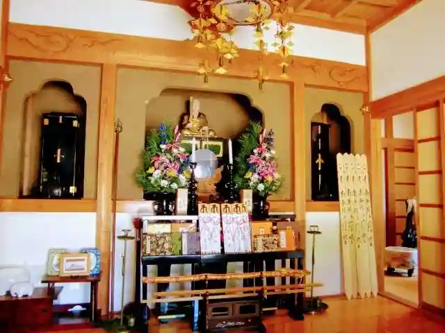 慈眼寺の本殿・本堂