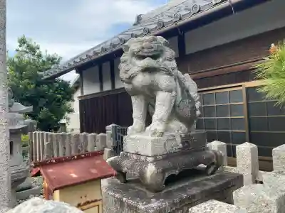 石原神社 (祇園社)の{uncategorized: "未分類", other: "その他", undefined: "問題あり", building: "その他建物", grave: "お墓", sacred_gate: "鳥居", guardian: "狛犬", statue: "像", buddha: "仏像", history: "歴史", nature: "自然", garden: "庭園", animal: "動物", pagoda: "塔", temizu: "手水舎", mountain_gate: "山門・神門", sanctuary: "本殿・本堂", subordinate: "末社・摂社", art: "芸術", scenery: "景色", jizo: "地蔵", ema: "絵馬", goshuin: "御朱印", omikuji: "おみくじ", items: "授与品その他", amulet: "お守り", goshuincho: "御朱印帳", eats: "食事", festival: "お祭り", votive_dance: "神楽", shichigosan: "七五三参", wedding: "結婚式", experience: "体験その他", initially: "初詣", around: "周辺", anti_infection: "感染症対策"}