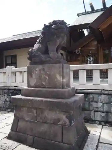 石濱神社の狛犬