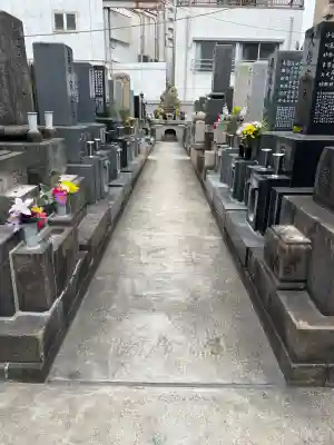 龍泉寺の{uncategorized: "未分類", other: "その他", undefined: "問題あり", building: "その他建物", grave: "お墓", sacred_gate: "鳥居", guardian: "狛犬", statue: "像", buddha: "仏像", history: "歴史", nature: "自然", garden: "庭園", animal: "動物", pagoda: "塔", temizu: "手水舎", mountain_gate: "山門・神門", sanctuary: "本殿・本堂", subordinate: "末社・摂社", art: "芸術", scenery: "景色", jizo: "地蔵", ema: "絵馬", goshuin: "御朱印", omikuji: "おみくじ", items: "授与品その他", amulet: "お守り", goshuincho: "御朱印帳", eats: "食事", festival: "お祭り", votive_dance: "神楽", shichigosan: "七五三参", wedding: "結婚式", experience: "体験その他", initially: "初詣", around: "周辺", anti_infection: "感染症対策"}