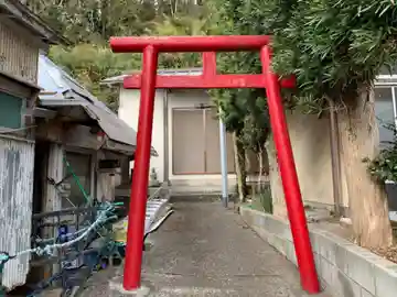 神社(名称不明)の鳥居