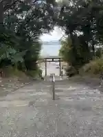 名島神社の{uncategorized: "未分類", other: "その他", undefined: "問題あり", building: "その他建物", grave: "お墓", sacred_gate: "鳥居", guardian: "狛犬", statue: "像", buddha: "仏像", history: "歴史", nature: "自然", garden: "庭園", animal: "動物", pagoda: "塔", temizu: "手水舎", mountain_gate: "山門・神門", sanctuary: "本殿・本堂", subordinate: "末社・摂社", art: "芸術", scenery: "景色", jizo: "地蔵", ema: "絵馬", goshuin: "御朱印", omikuji: "おみくじ", items: "授与品その他", amulet: "お守り", goshuincho: "御朱印帳", eats: "食事", festival: "お祭り", votive_dance: "神楽", shichigosan: "七五三参", wedding: "結婚式", experience: "体験その他", initially: "初詣", around: "周辺", anti_infection: "感染症対策"}