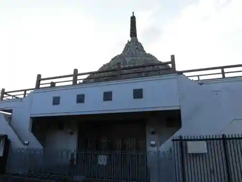 壬生寺の本殿・本堂