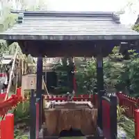 鴻神社の手水舎