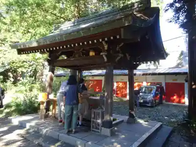 自由が丘熊野神社の手水舎