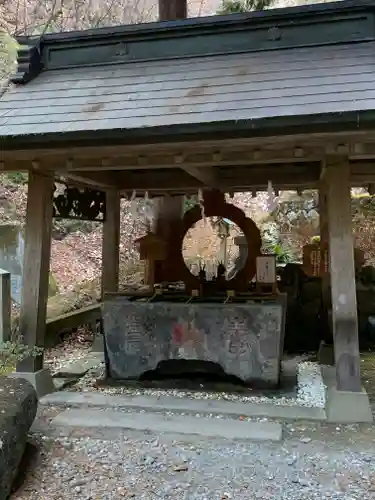 大嶽山那賀都神社(山梨県)