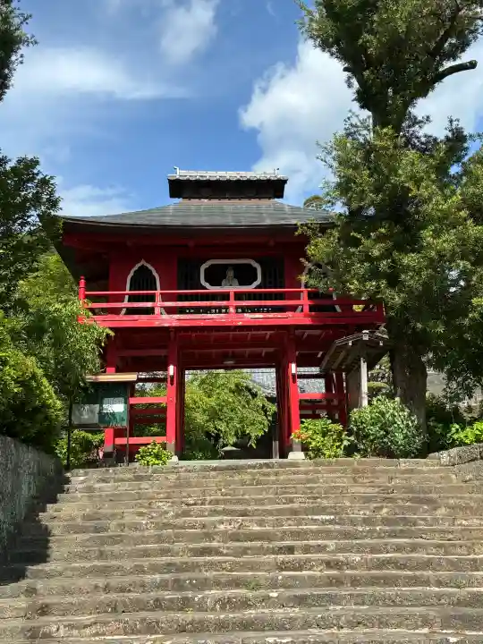 清雲寺の{uncategorized: "未分類", other: "その他", undefined: "問題あり", building: "その他建物", grave: "お墓", sacred_gate: "鳥居", guardian: "狛犬", statue: "像", buddha: "仏像", history: "歴史", nature: "自然", garden: "庭園", animal: "動物", pagoda: "塔", temizu: "手水舎", mountain_gate: "山門・神門", sanctuary: "本殿・本堂", subordinate: "末社・摂社", art: "芸術", scenery: "景色", jizo: "地蔵", ema: "絵馬", goshuin: "御朱印", omikuji: "おみくじ", items: "授与品その他", amulet: "お守り", goshuincho: "御朱印帳", eats: "食事", festival: "お祭り", votive_dance: "神楽", shichigosan: "七五三参", wedding: "結婚式", experience: "体験その他", initially: "初詣", around: "周辺", anti_infection: "感染症対策"}