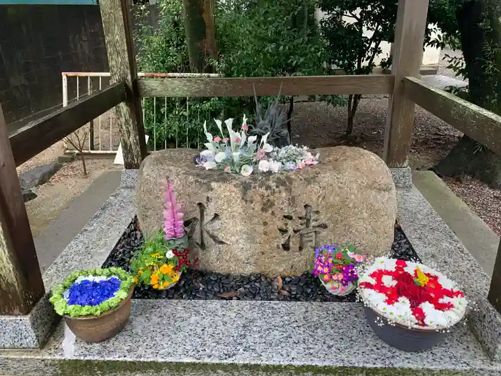 彌都加伎神社の手水舎