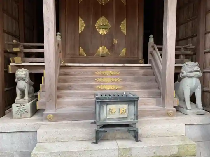 氣比神宮の狛犬