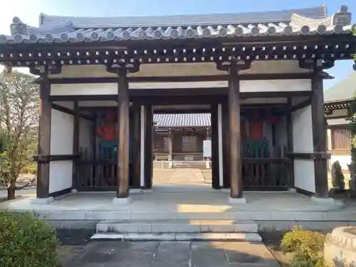 大輪寺の山門・神門