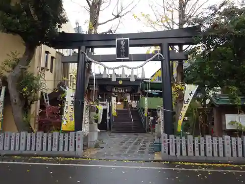 菊名神社の鳥居