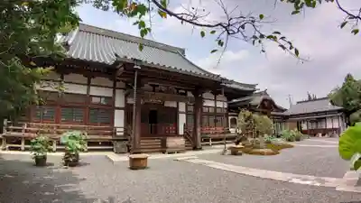 玉泉寺の本殿・本堂