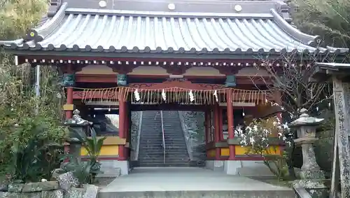 洲崎神社の山門・神門