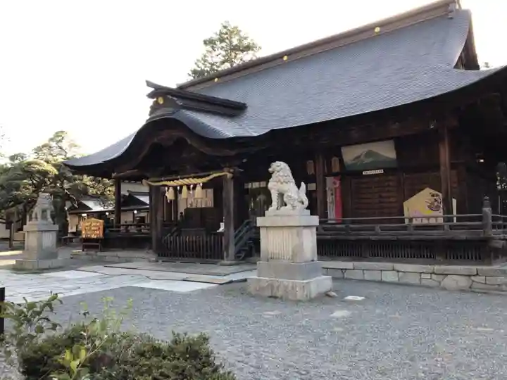 甲斐國一宮 浅間神社の本殿・本堂