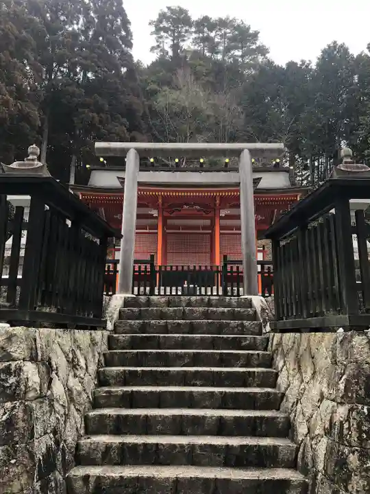 天河大辨財天社の鳥居