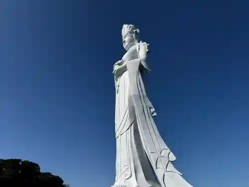 東京湾観音教会(千葉県)