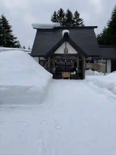 八甲田神社の本殿