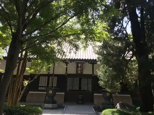 高安寺の本殿・本堂